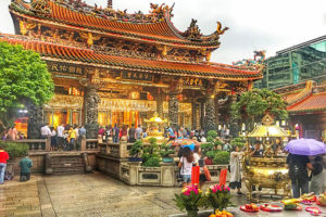 Longshan Temple